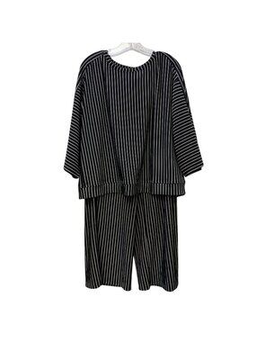 See And Be Seen 2pc Black & White Striped Blouse And Wide-Leg Pants Set M/L